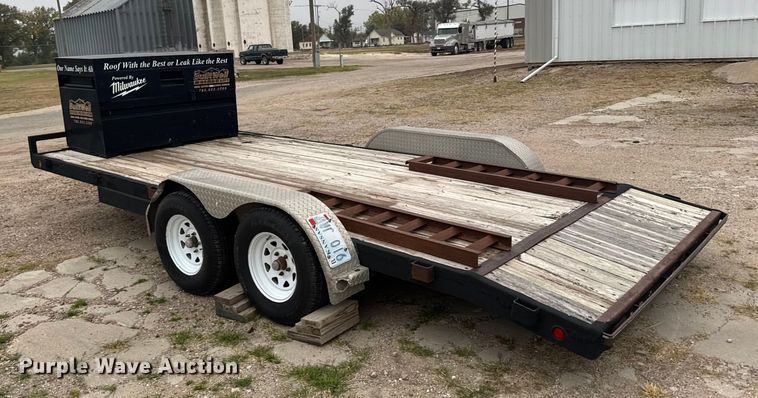 image for item EU6235 2002 PJ utility trailer