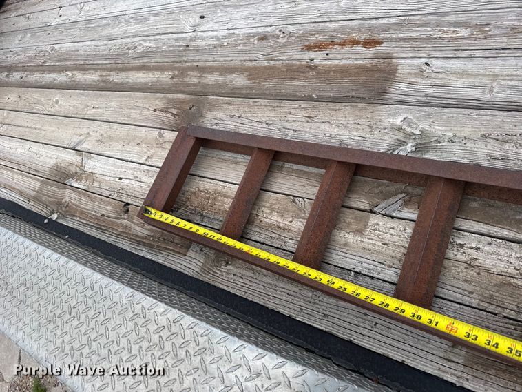 image for item EU6235 2002 PJ utility trailer