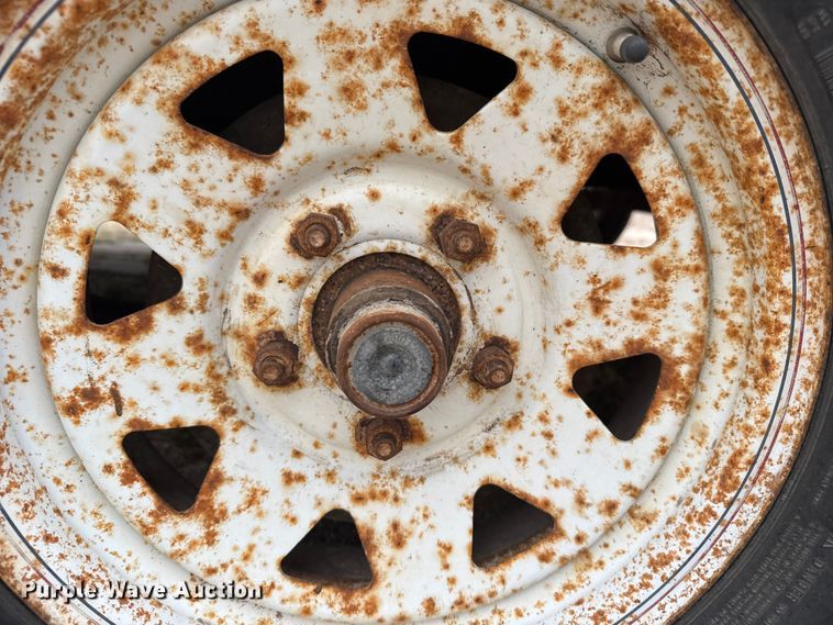 image for item EU6235 2002 PJ utility trailer