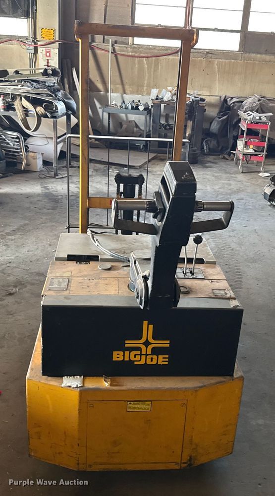 image for item EU6394 Big Joe pallet stacker