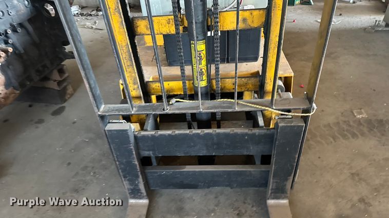 image for item EU6394 Big Joe pallet stacker