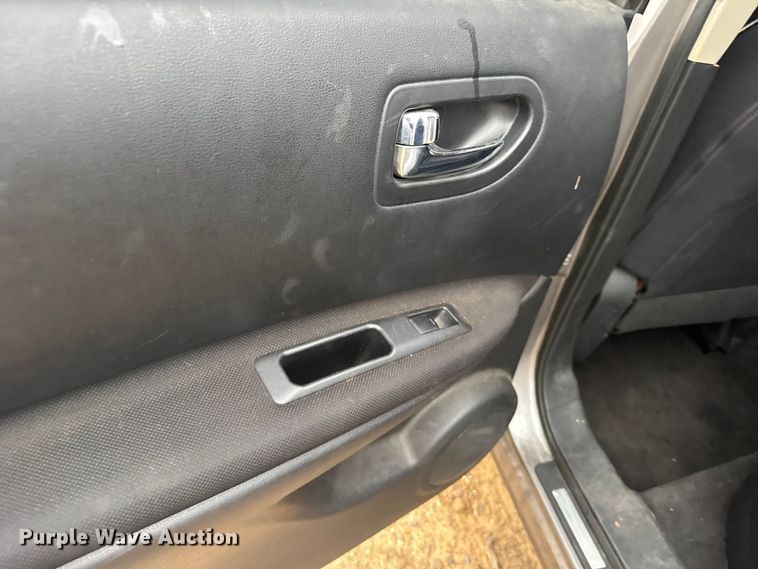 image for item EU6412 2008 Nissan Rogue SUV