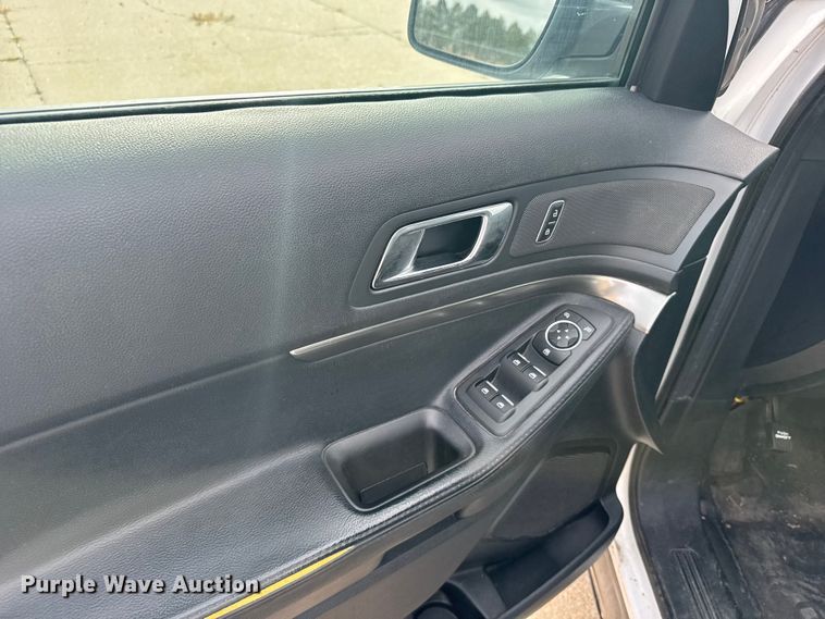 image for item EU6417 2016 Ford Explorer Police Interceptor SUV