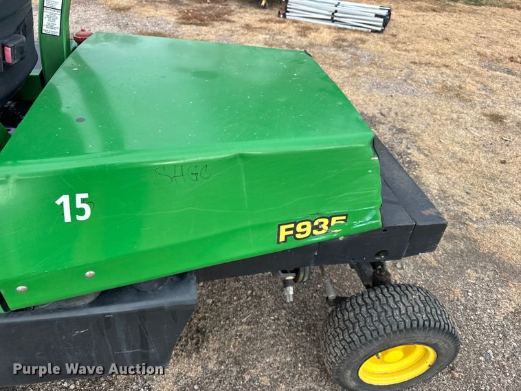 image for item EU6418 John Deere F935 lawn mower