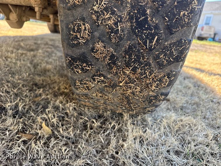 image for item EU6431 1995 GMC Sierra C1500 pickup truck