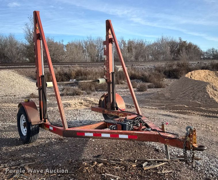 image for item EU6438 Reel trailer