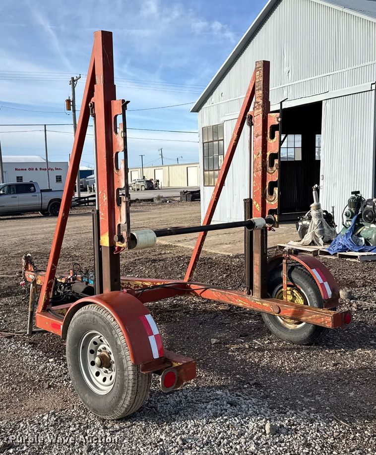 image for item EU6438 Reel trailer