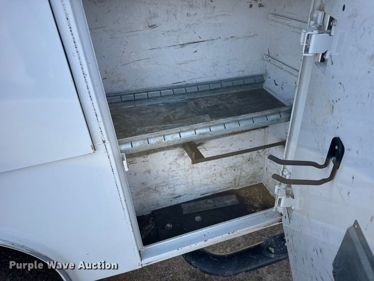 image for item EU6440 2013 RAM 3500 utility bed pickup truck