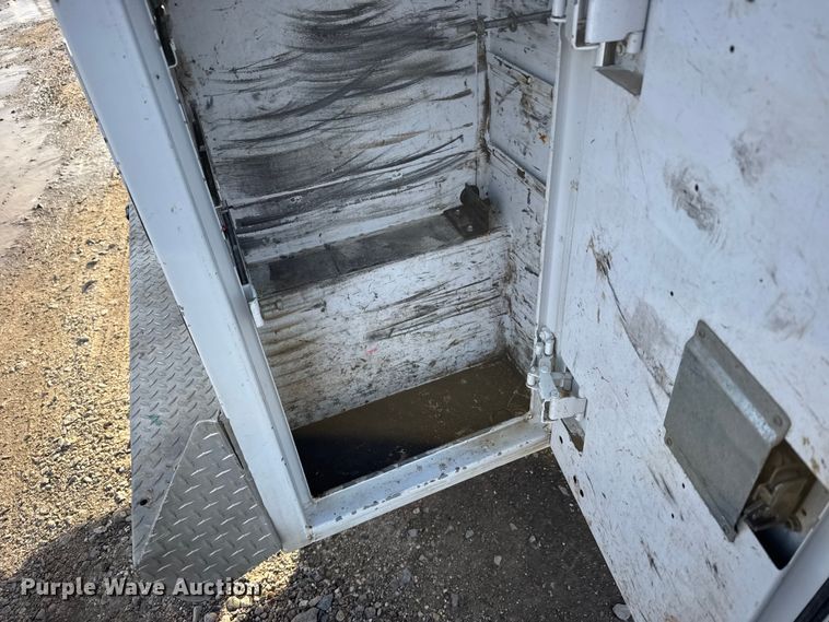 image for item EU6440 2013 RAM 3500 utility bed pickup truck