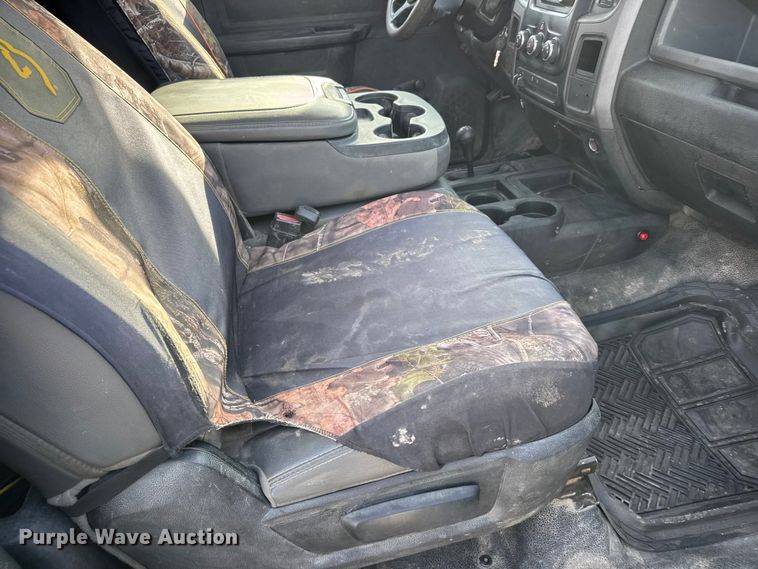 image for item EU6440 2013 RAM 3500 utility bed pickup truck