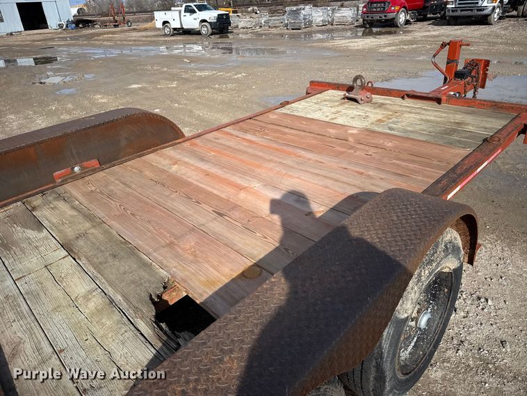 image for item EU6444 1994 Ditch Witch TP18 tilt deck equipment trailer