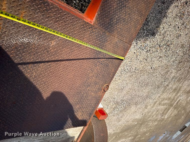 image for item EU6444 1994 Ditch Witch TP18 tilt deck equipment trailer