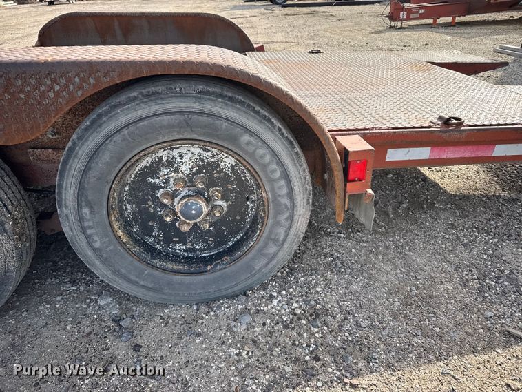 image for item EU6444 1994 Ditch Witch TP18 tilt deck equipment trailer