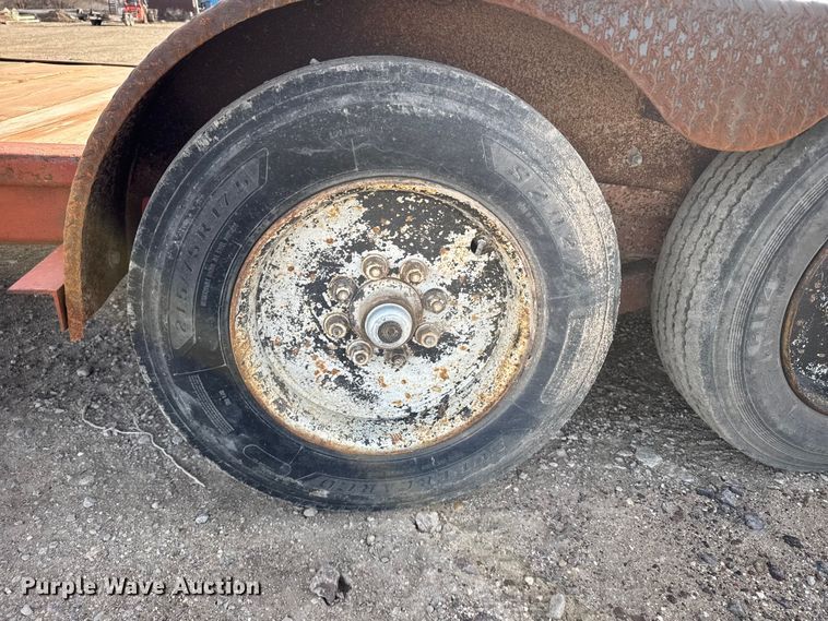 image for item EU6444 1994 Ditch Witch TP18 tilt deck equipment trailer