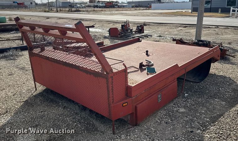 image for item EU6445 Flatbed