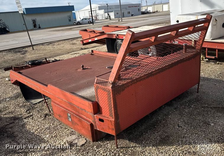 image for item EU6445 Flatbed