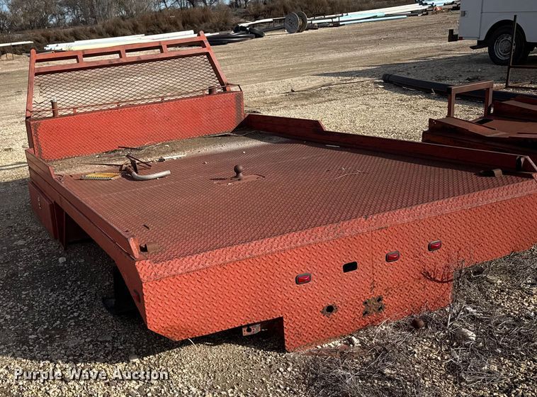 image for item EU6445 Flatbed