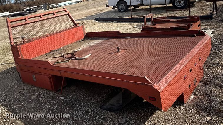 image for item EU6445 Flatbed