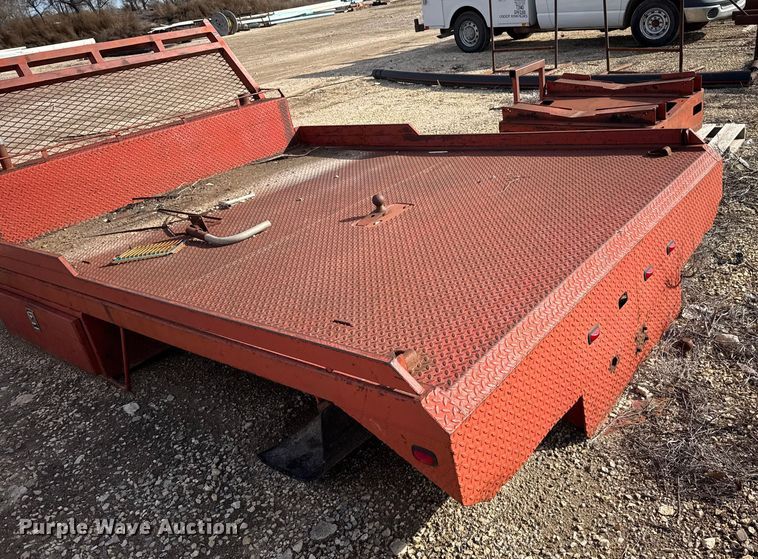 image for item EU6445 Flatbed