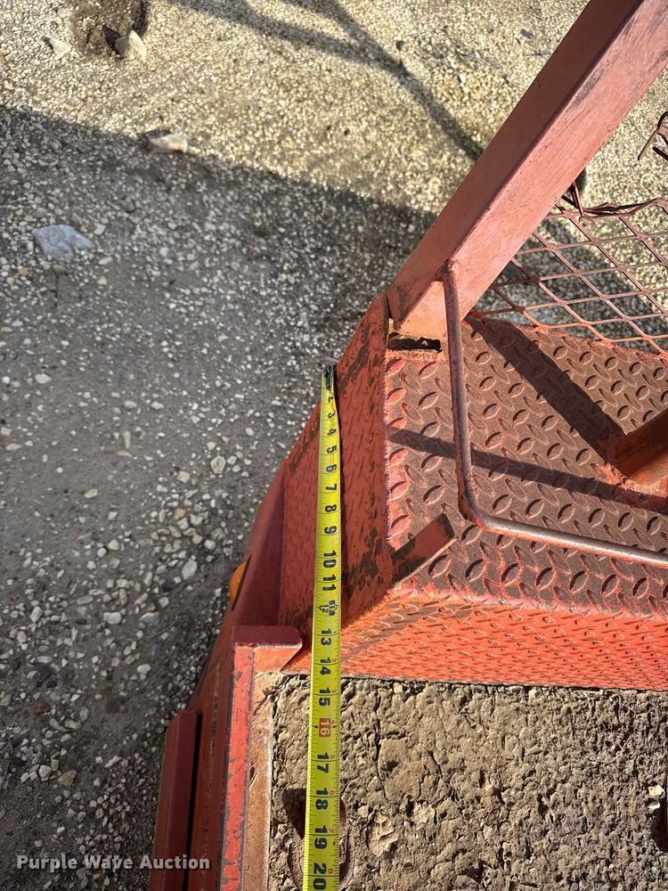 image for item EU6445 Flatbed