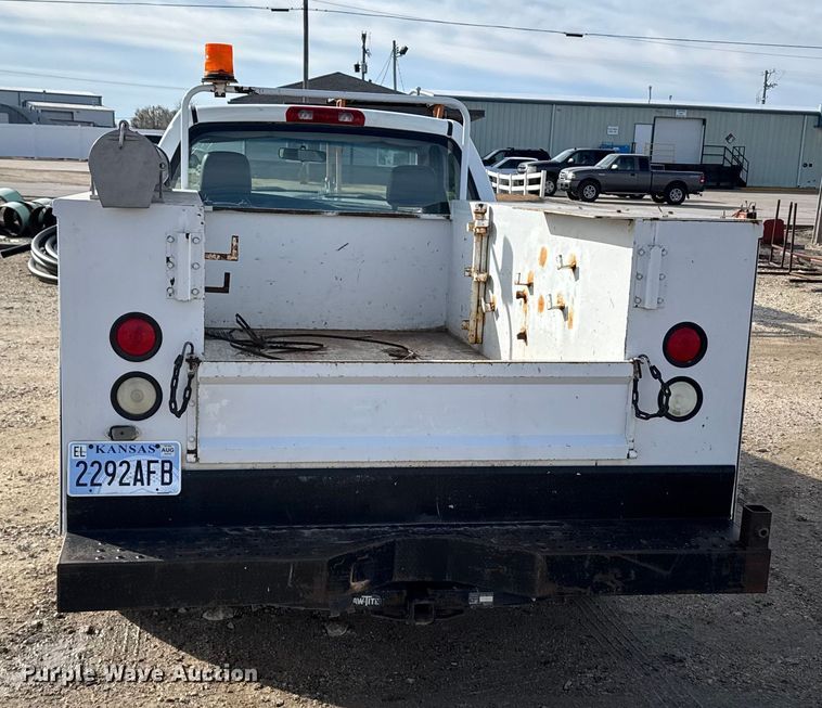 image for item EU6446 2005 Dodge Ram 2500 utility bed pickup truck