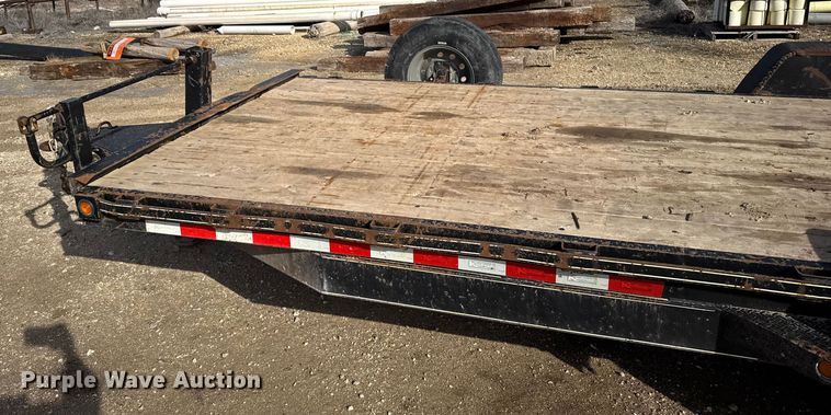 image for item EU6447 2019 Kaufman D-Deluxe  utility trailer