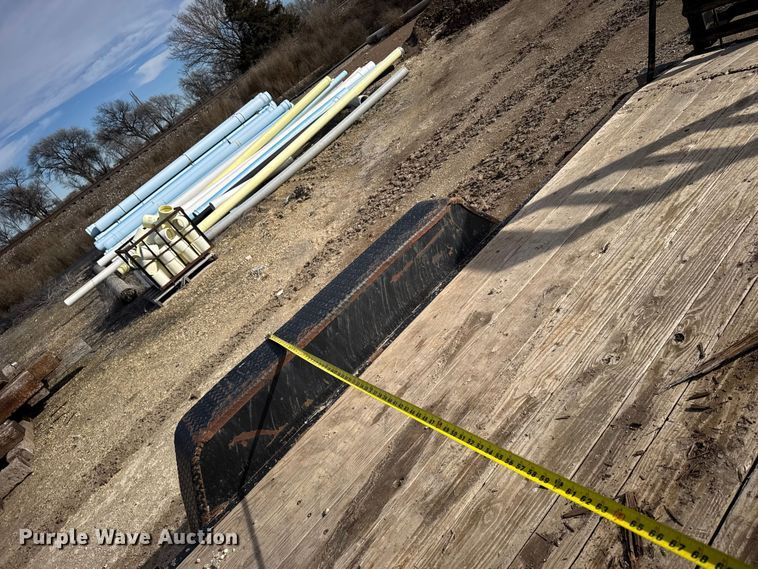 image for item EU6447 2019 Kaufman D-Deluxe  utility trailer