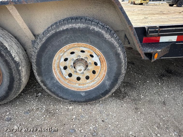 image for item EU6447 2019 Kaufman D-Deluxe  utility trailer