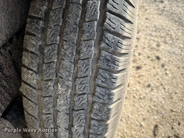 image for item EU6447 2019 Kaufman D-Deluxe  utility trailer