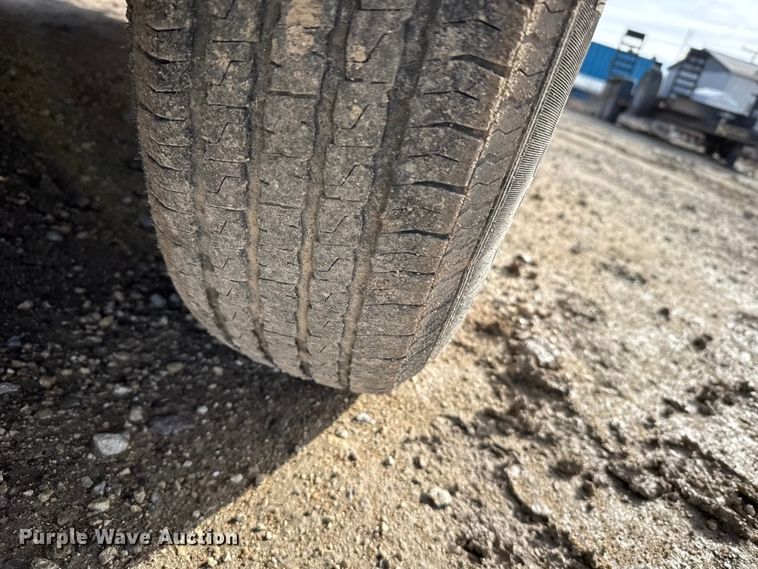 image for item EU6447 2019 Kaufman D-Deluxe  utility trailer