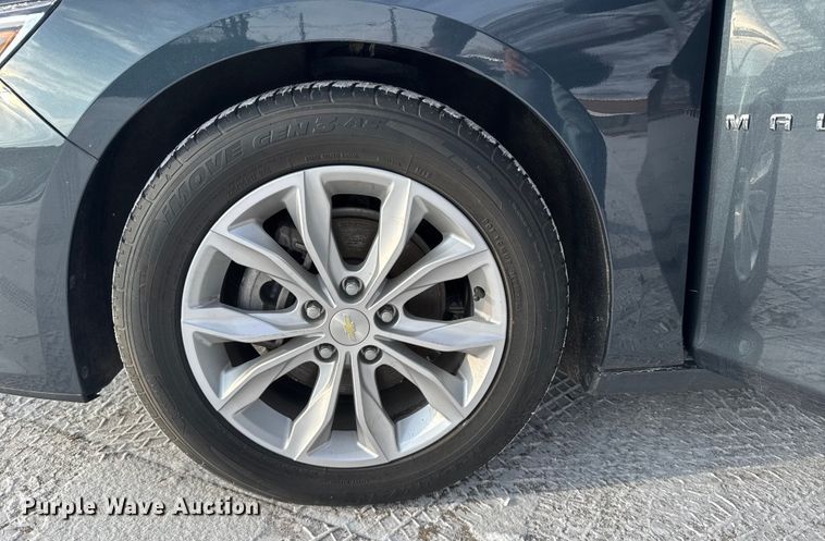 image for item EU6451 2020 Chevrolet Malibu 