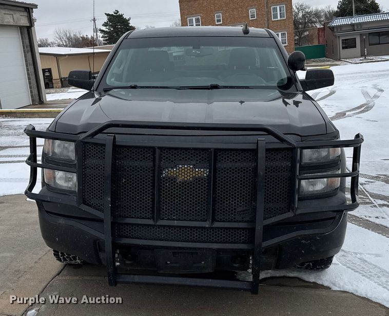 image for item EU6452 2015 Chevrolet Silverado 1500 Crew Cab pickup truck