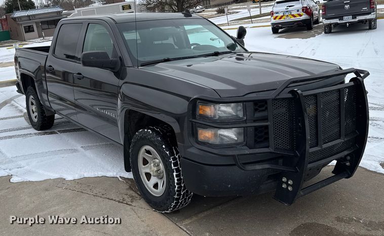 image for item EU6452 2015 Chevrolet Silverado 1500 Crew Cab pickup truck