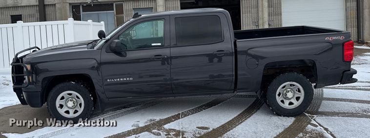 image for item EU6452 2015 Chevrolet Silverado 1500 Crew Cab pickup truck