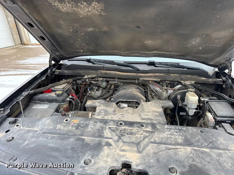 image for item EU6452 2015 Chevrolet Silverado 1500 Crew Cab pickup truck