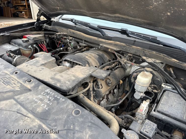 image for item EU6452 2015 Chevrolet Silverado 1500 Crew Cab pickup truck