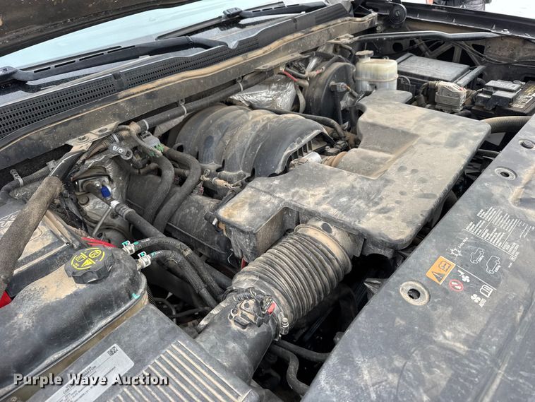 image for item EU6452 2015 Chevrolet Silverado 1500 Crew Cab pickup truck