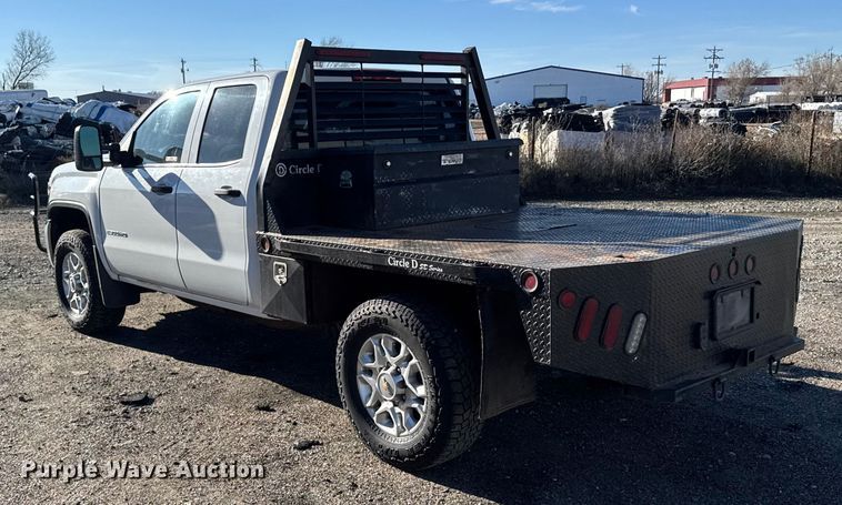 image for item EU6456 2018 GMC Sierra 2500HD Double Cab flatbed pickup truck