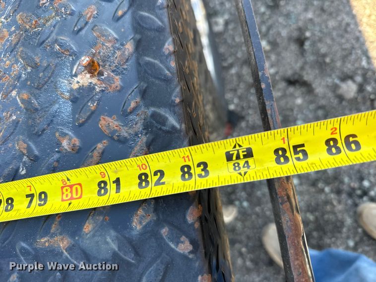 image for item EU6456 2018 GMC Sierra 2500HD Double Cab flatbed pickup truck