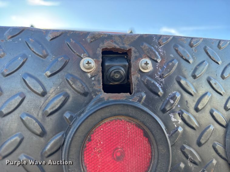 image for item EU6456 2018 GMC Sierra 2500HD Double Cab flatbed pickup truck