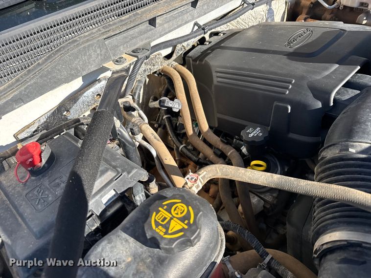 image for item EU6456 2018 GMC Sierra 2500HD Double Cab flatbed pickup truck