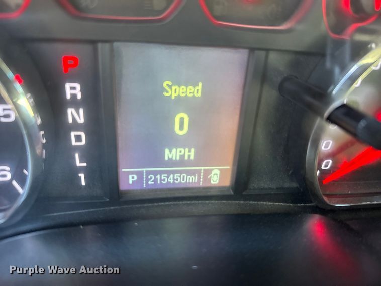 image for item EU6456 2018 GMC Sierra 2500HD Double Cab flatbed pickup truck