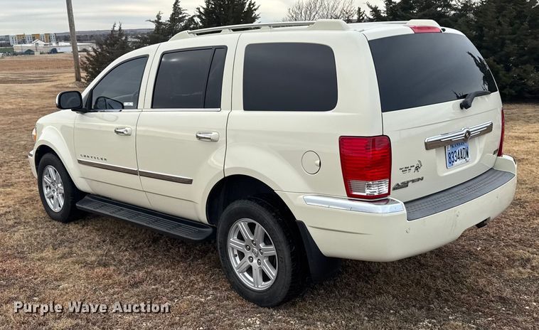 image for item EU6460 2007 Chrysler Aspen SUV