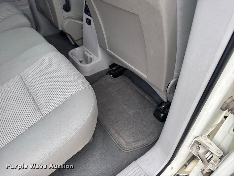 image for item EU6460 2007 Chrysler Aspen SUV