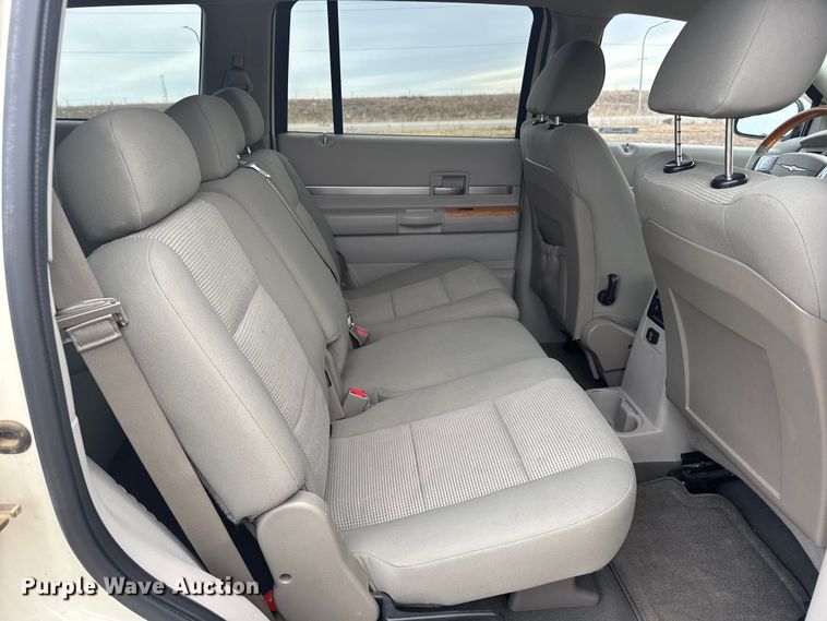 image for item EU6460 2007 Chrysler Aspen SUV