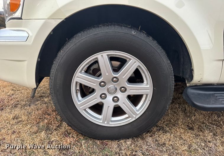 image for item EU6460 2007 Chrysler Aspen SUV