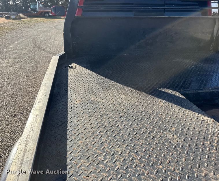 image for item EU6467 2011 Dodge Ram 3500 Crew Cab flatbed pickup truck