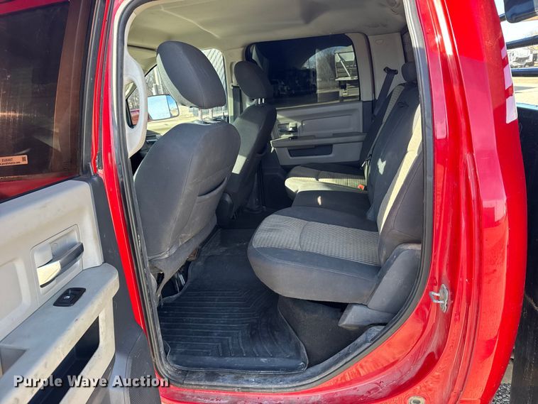 image for item EU6467 2011 Dodge Ram 3500 Crew Cab flatbed pickup truck