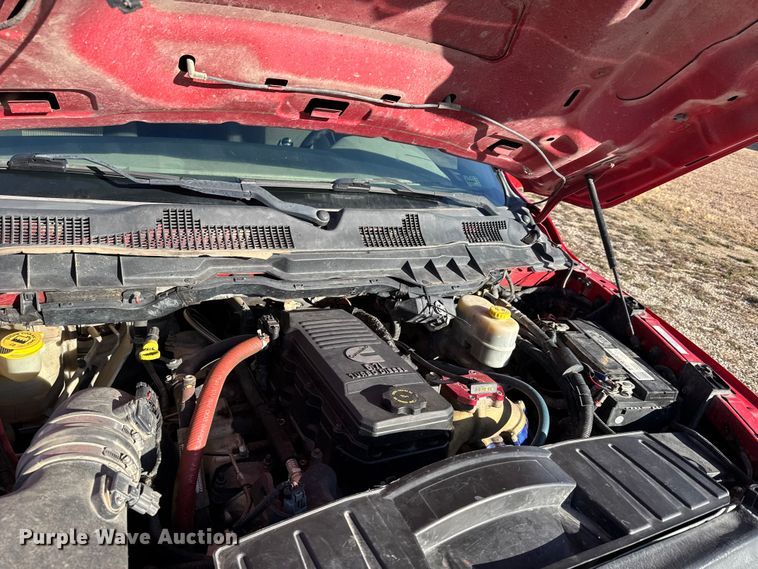 image for item EU6467 2011 Dodge Ram 3500 Crew Cab flatbed pickup truck