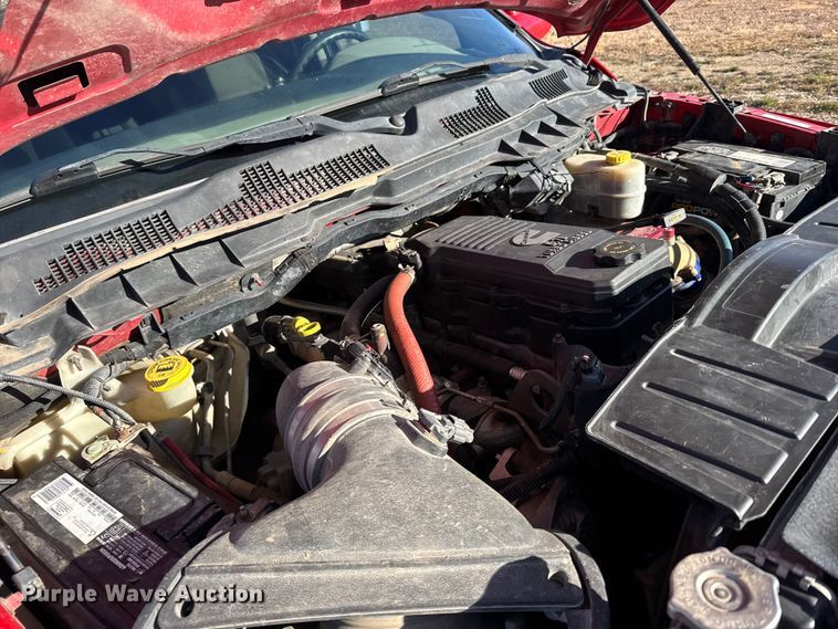 image for item EU6467 2011 Dodge Ram 3500 Crew Cab flatbed pickup truck